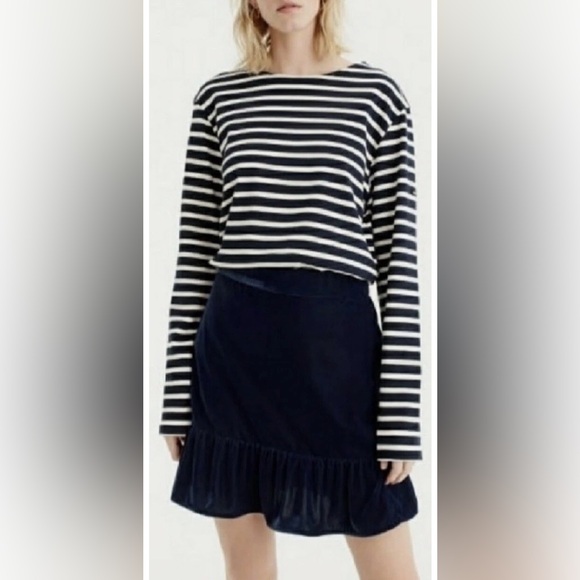 J Crew Pull On Ruffled Hem Peplum Velvet Elastic Christmas Mini Skirt Pockets Sm - Picture 1 of 10